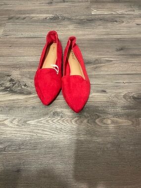 BAMBOO Red Pointed Toe Slip-On Flats